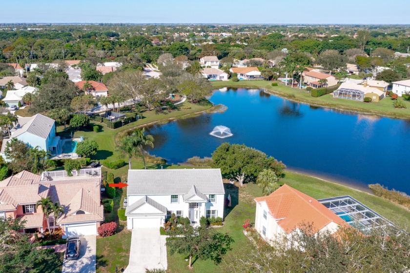 WOW! Sought after, totally remodeled Hunt Club house with - Beach Home for sale in Palm Beach Gardens, Florida on Beachhouse.com