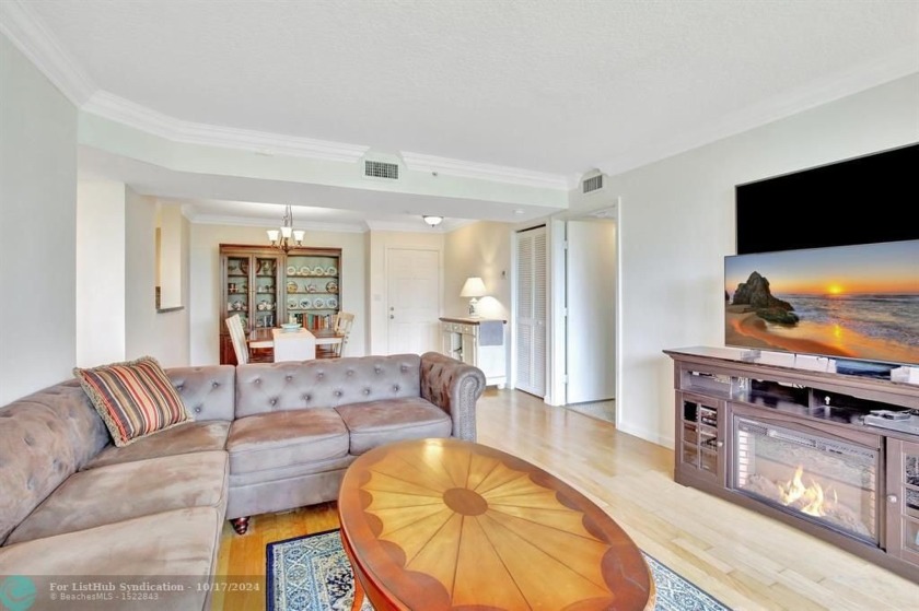 Welcome to this beautifully maintained 2 BR, 2 BA condo in the - Beach Condo for sale in Dania, Florida on Beachhouse.com