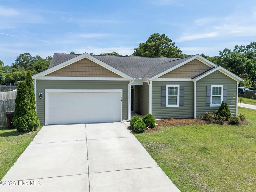 This is a wonderfully laid out home that offers a peaceful - Beach Home for sale in Hampstead, North Carolina on Beachhouse.com