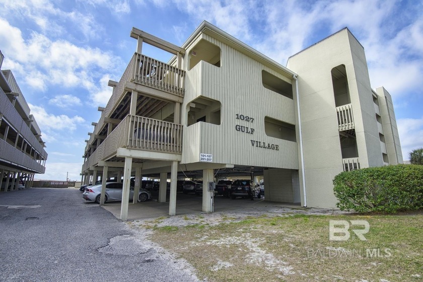 This is a Rare Gem! Excellent Affordable Price!!! A Fabulous - Beach Home for sale in Gulf Shores, Alabama on Beachhouse.com