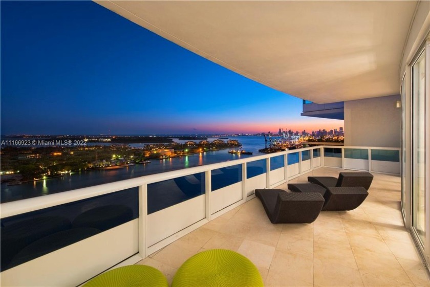 Luxury penthouse at Murano at Portofino, ready to move in. It's - Beach Condo for sale in Miami Beach, Florida on Beachhouse.com