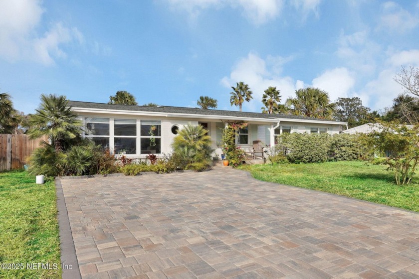 This beautifully updated concrete block home is a true gem - Beach Home for sale in Neptune Beach, Florida on Beachhouse.com
