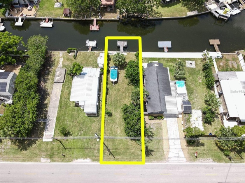 LOCATION! LOCATION! LOCATION! Bring your boat and fishing poles! - Beach Lot for sale in Hudson, Florida on Beachhouse.com