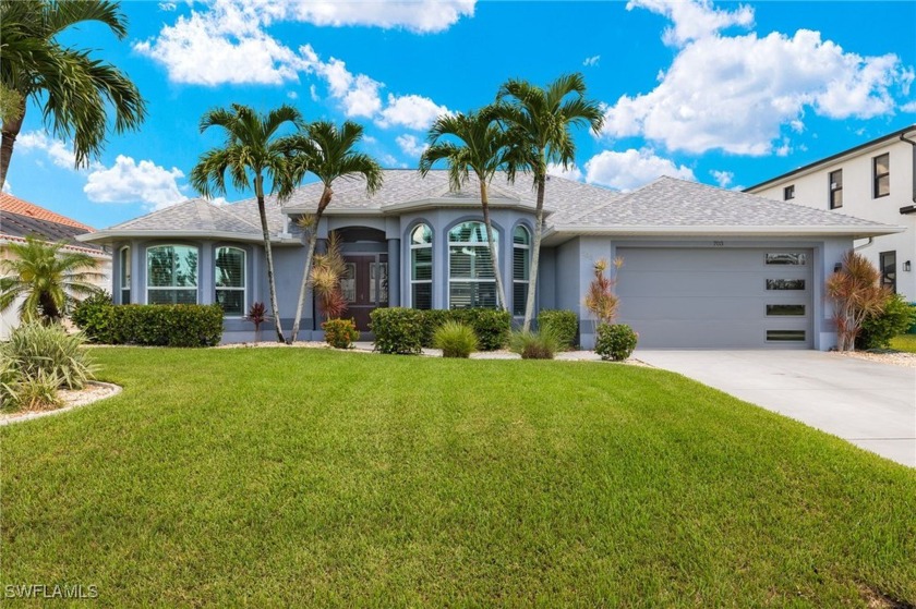 SELLER TO OFFER CREDIT OF UP TO $5,000 TOWARDS BUYER'S CLOSING - Beach Home for sale in Cape Coral, Florida on Beachhouse.com