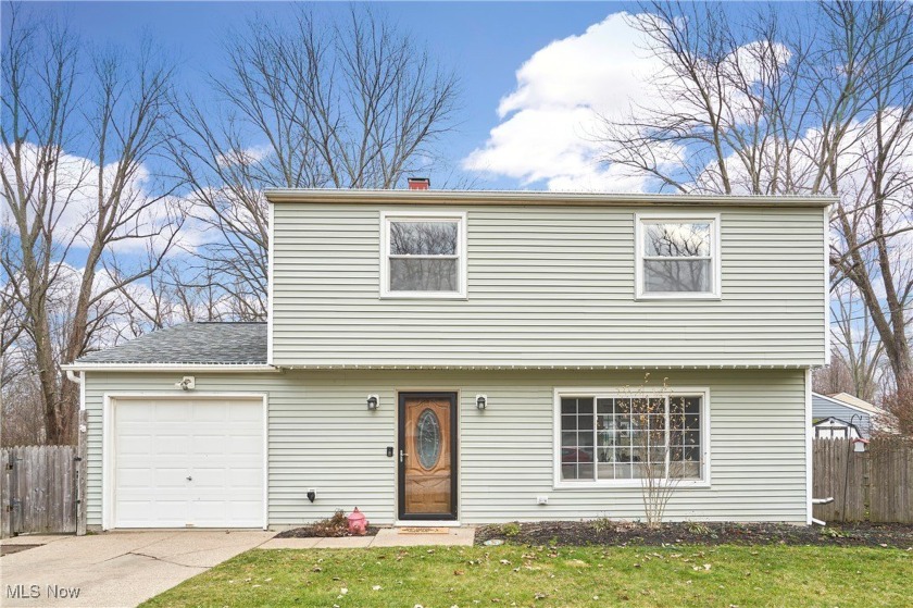 Move-In Ready Colonial with One Car Attached Garage, Fenced-In - Beach Home for sale in Madison, Ohio on Beachhouse.com