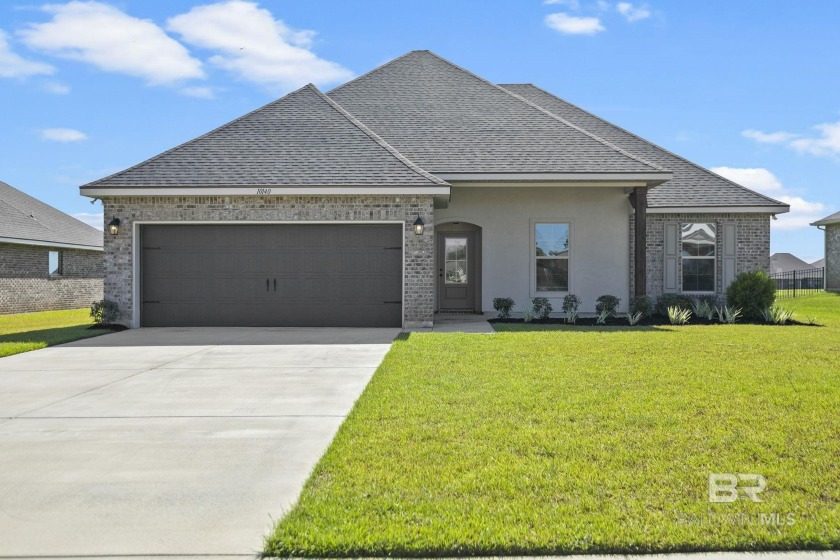 Just Reduced:  Luxury living in GlenLakes (Golfer's Paradise) - Beach Home for sale in Foley, Alabama on Beachhouse.com