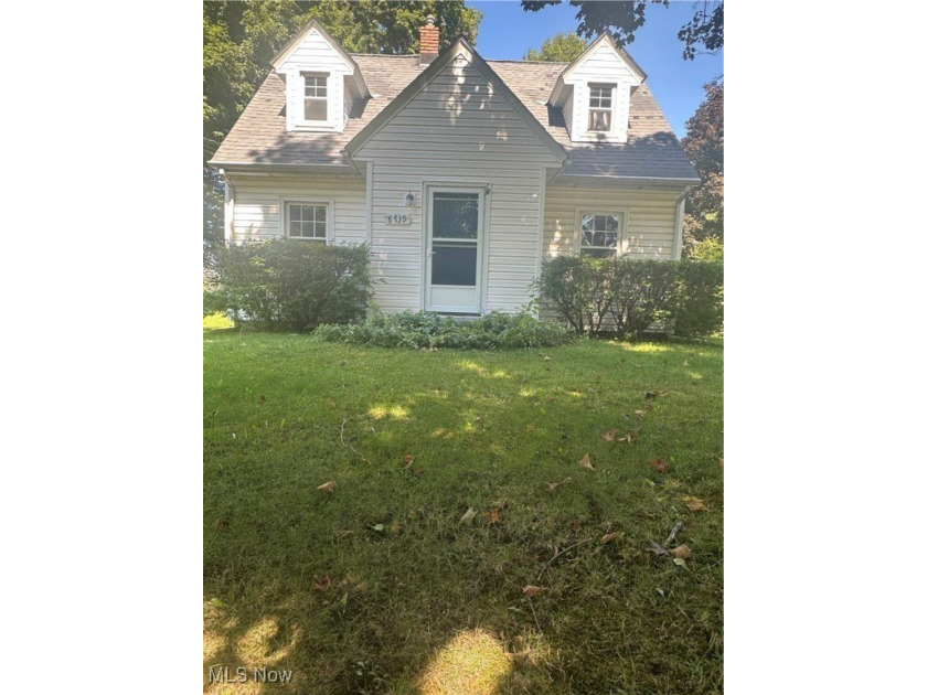 Welcome home to this cape cod home located in Madison! This home - Beach Home for sale in Madison, Ohio on Beachhouse.com