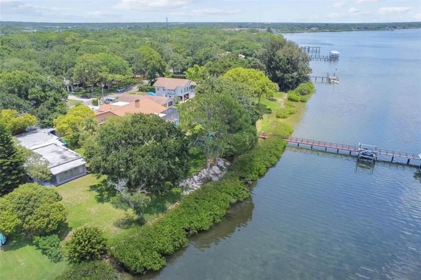 Investors, Remodelers, and Builders this is your chance to bring - Beach Home for sale in Oldsmar, Florida on Beachhouse.com