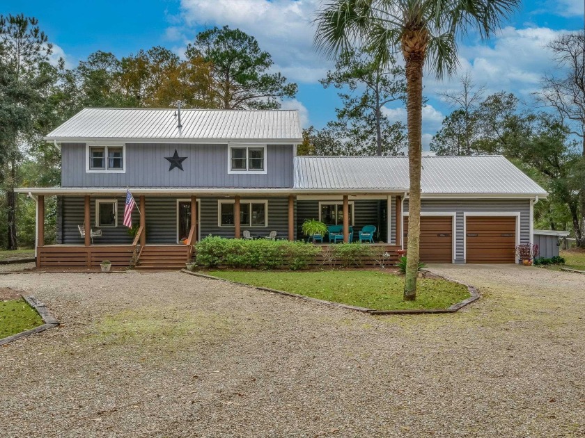 If you're looking for the perfect river home, look no further!! - Beach Home for sale in Sopchoppy, Florida on Beachhouse.com