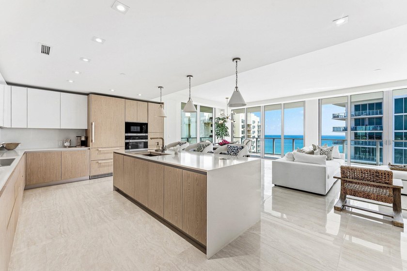 Enjoy breathtaking views of the Atlantic Ocean and Intracoastal - Beach Condo for sale in Singer Island, Florida on Beachhouse.com