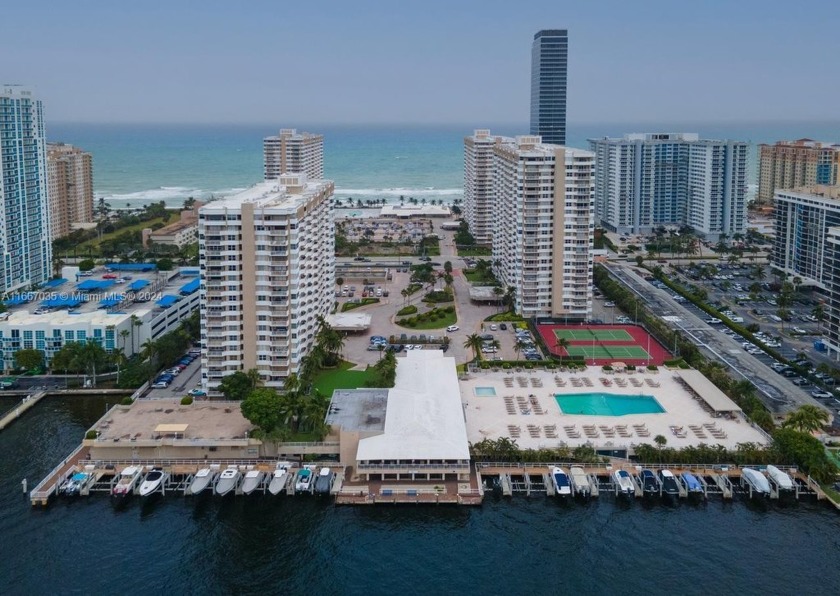 SPACIOUS ONE BEDROOM CONDO THAT BOASTS STUNNING INTRACOASTAL AND - Beach Condo for sale in Hallandale Beach, Florida on Beachhouse.com