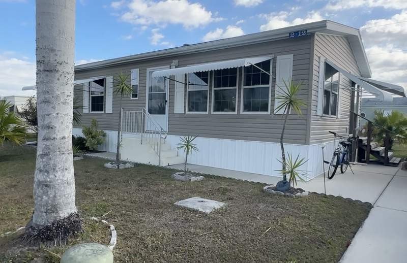 This charming 960 square feet Park Model home, built in 2012 by - Beach Home for sale in Bonita Springs, Florida on Beachhouse.com