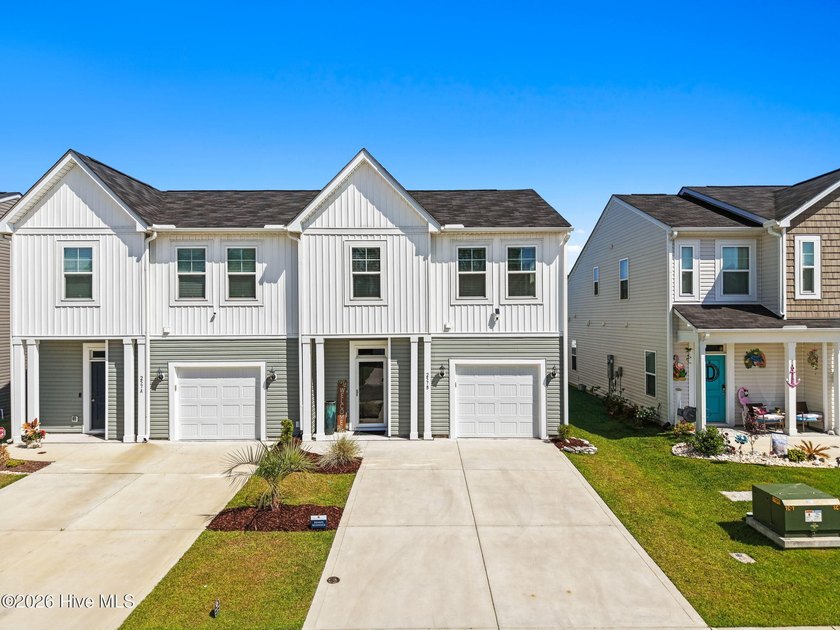 SHORT-TERM RENTALS ALLOWED!! Better Than New!! Welcome to this - Beach Townhome/Townhouse for sale in Ocean Isle Beach, North Carolina on Beachhouse.com