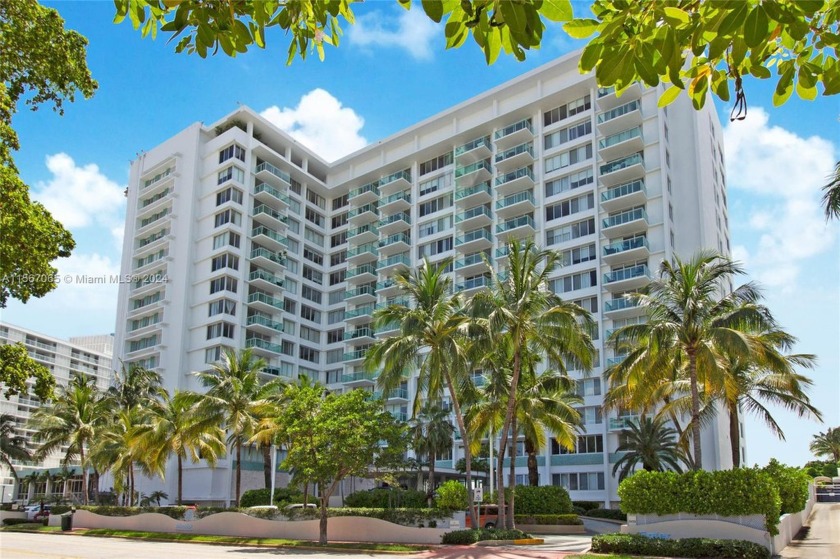 FURNISHED X-Large Studio in a Full-Service Building in the Heart - Beach Condo for sale in Miami Beach, Florida on Beachhouse.com