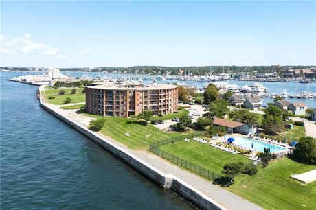 Spectacular Fifth-Floor Capella Condo with Southern Facing Water - Beach Condo for sale in Newport, Rhode Island on Beachhouse.com