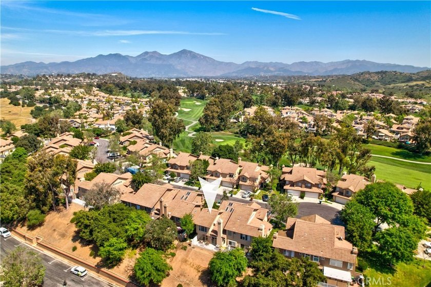Located in the sought-after Tierra Linda community in the heart - Beach Condo for sale in Rancho Santa Margarita, California on Beachhouse.com