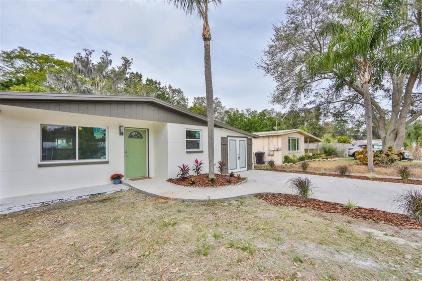 This beautifully remodeled 2-bedroom, 1-bath home features a - Beach Home for sale in Clearwater, Florida on Beachhouse.com