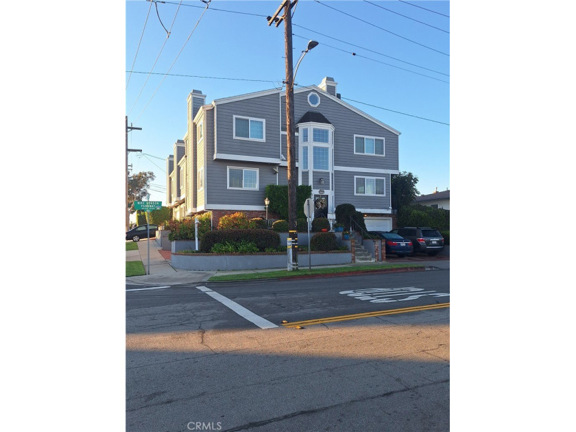 Located in the highly sought-after El Segundo, this 5-unit - Beach Home for sale in El Segundo, California on Beachhouse.com