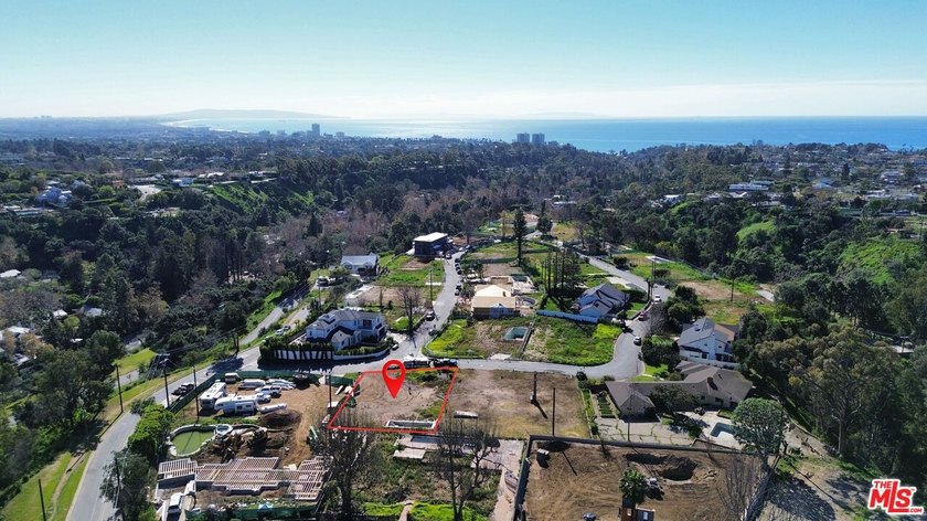 Offered as vacant land, 1141 Villa View Dr presents a rare - Beach Lot for sale in Pacific Palisades, California on Beachhouse.com