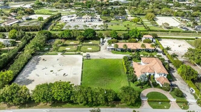 Location, Location, Location! Saddle Trail at its best. This 4.1 - Beach Home for sale in Wellington, Florida on Beachhouse.com
