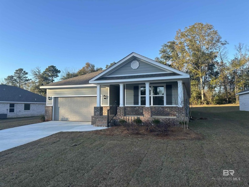 Welcome to 16252 Laurelbrooke Loop in Fairhope, Alabama. This - Beach Home for sale in Fairhope, Alabama on Beachhouse.com