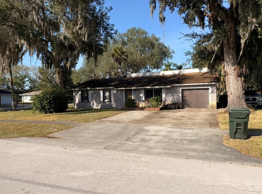 Discover the perfect opportunity in Cocoa, FL--just minutes from - Beach Home for sale in Rockledge, Florida on Beachhouse.com