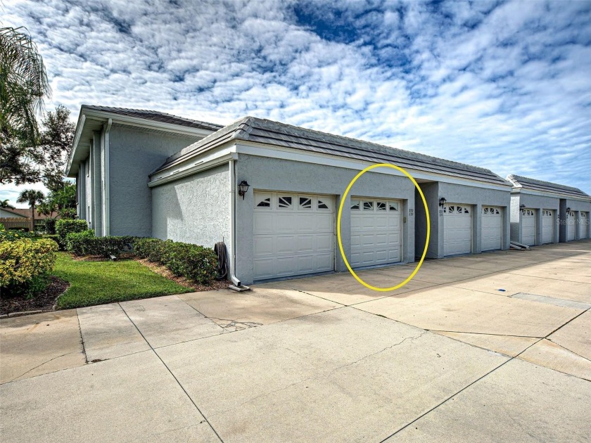 ** $7,100 PRICE IMPROVEMENT! BRAND-NEW STAINLESS STEEL KITCHEN - Beach Condo for sale in Venice, Florida on Beachhouse.com