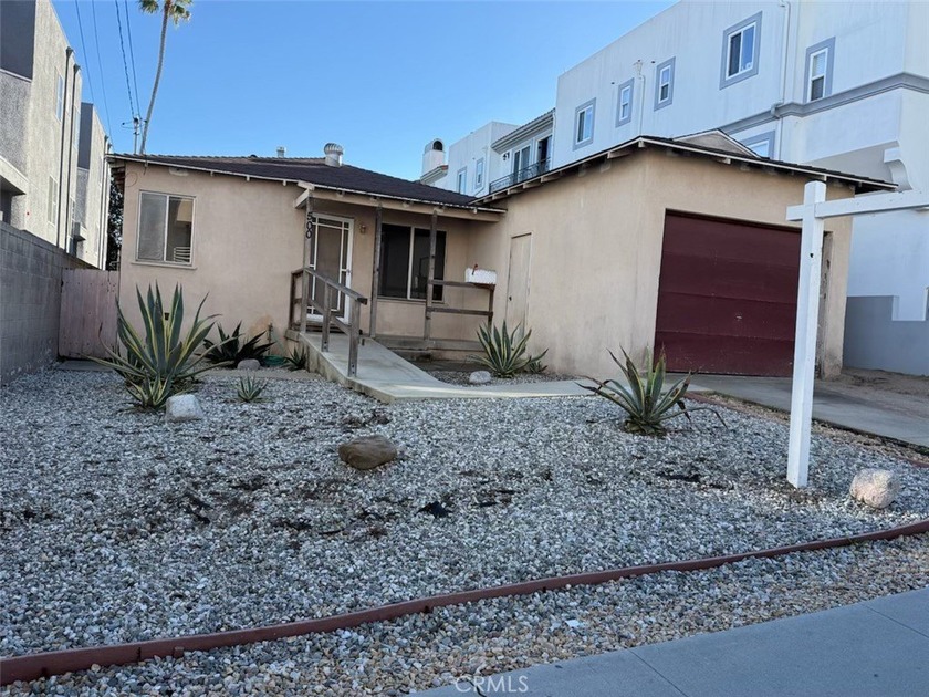 A DIAMOND IN THE ROUGH - Beach Home for sale in Hermosa Beach, California on Beachhouse.com