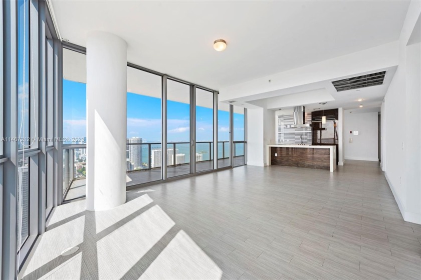 Exquisite 2 bedroom 2.5 bath corner residence with wrap around - Beach Condo for sale in Miami, Florida on Beachhouse.com