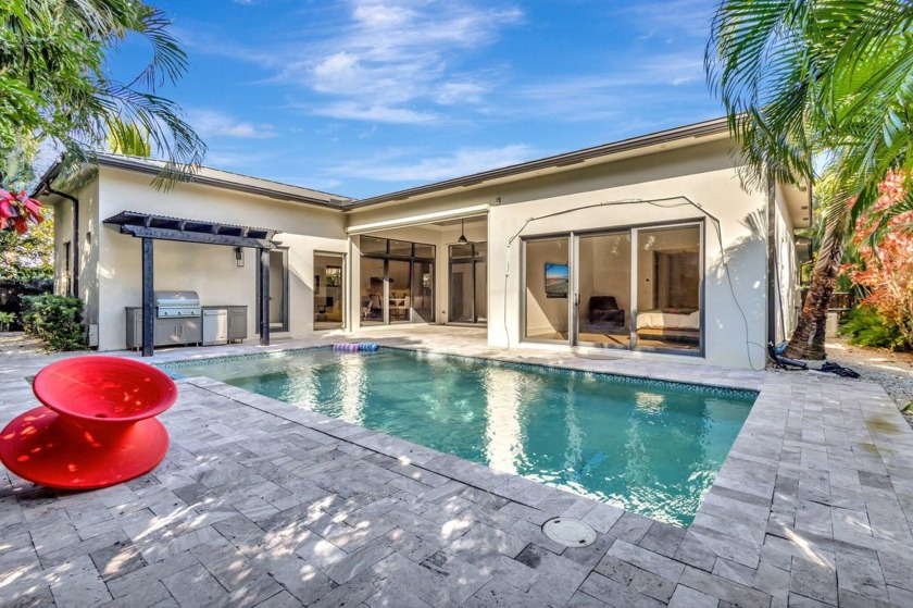 Stunning 5-Bedroom Luxury Home with Pool & Outdoor OasisWelcome - Beach Home for sale in Delray Beach, Florida on Beachhouse.com