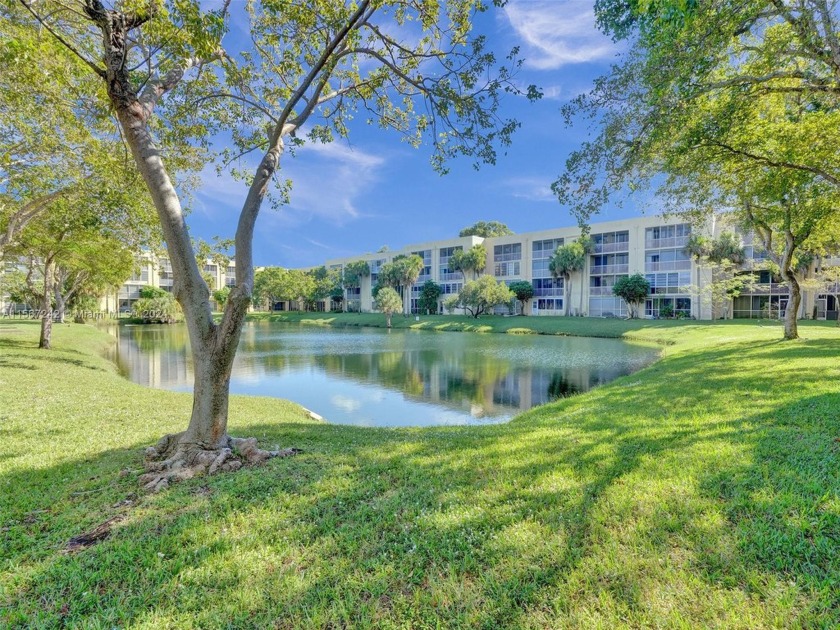 Welcome to 3101 NW 47th Ter Unit #423. Opportunity awaits in - Beach Condo for sale in Lauderdale Lakes, Florida on Beachhouse.com