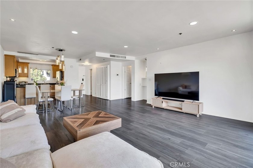 Rare opportunity to own in Rancho Palos Verdes at an exceptional - Beach Condo for sale in Rancho Palos Verdes, California on Beachhouse.com