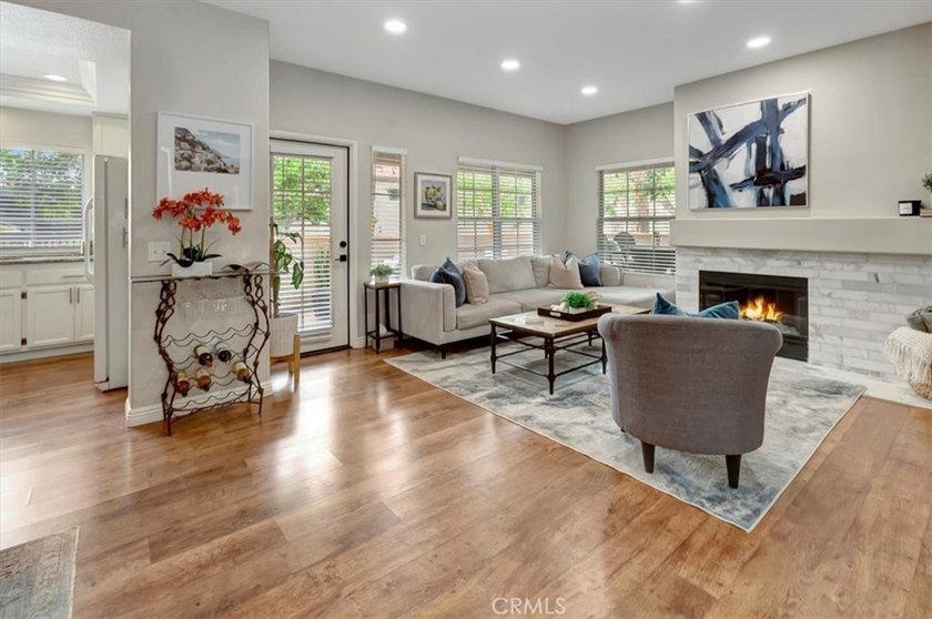 Stunning light and bright Ground-level condo with expansive - Beach Condo for sale in Rancho Santa Margarita, California on Beachhouse.com