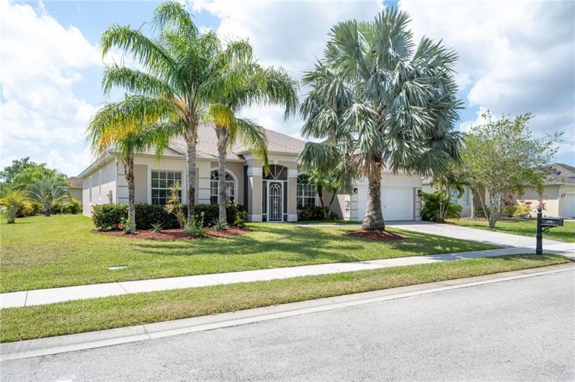 This beautiful 4 bedroom/3 bath home with updates and partial - Beach Home for sale in Vero Beach, Florida on Beachhouse.com