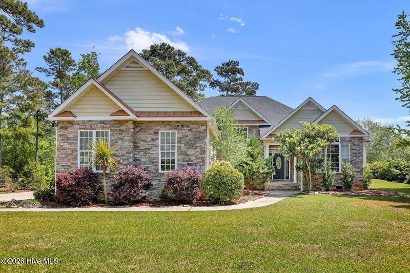 Front-row golf course views and easy one-story living come - Beach Home for sale in Hampstead, North Carolina on Beachhouse.com