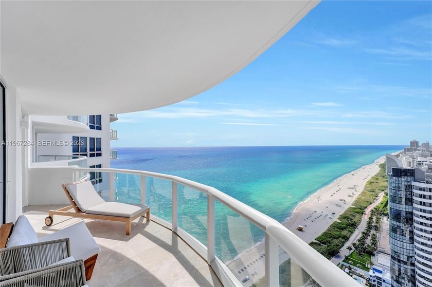 Completely remodeled and upgraded 2 bedroom, 2 bath residence at - Beach Condo for sale in Miami Beach, Florida on Beachhouse.com