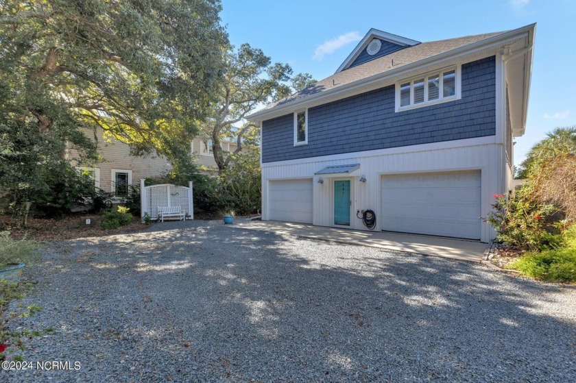 Nestled on the sound front of Banks Channel in Topsail Beach - Beach Home for sale in Topsail Beach, North Carolina on Beachhouse.com