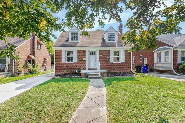 Charming brick bungalow located in the Moross-Morang - Beach Home for sale in Detroit, Michigan on Beachhouse.com