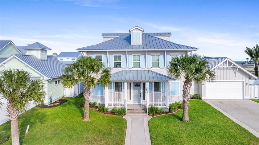 This stylish 4-bedroom, 3.5-bath coastal home offers exceptional - Beach Home for sale in Rockport, Texas on Beachhouse.com