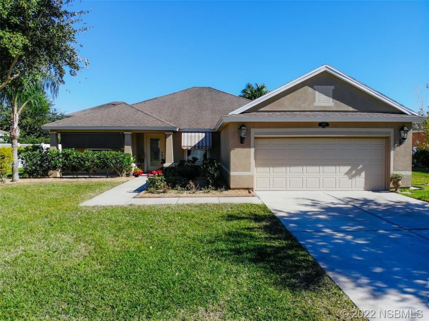 Come see this wonderful 4 bedroom/2 bathroom with bonus room in - Beach Home for sale in New Smyrna Beach, Florida on Beachhouse.com