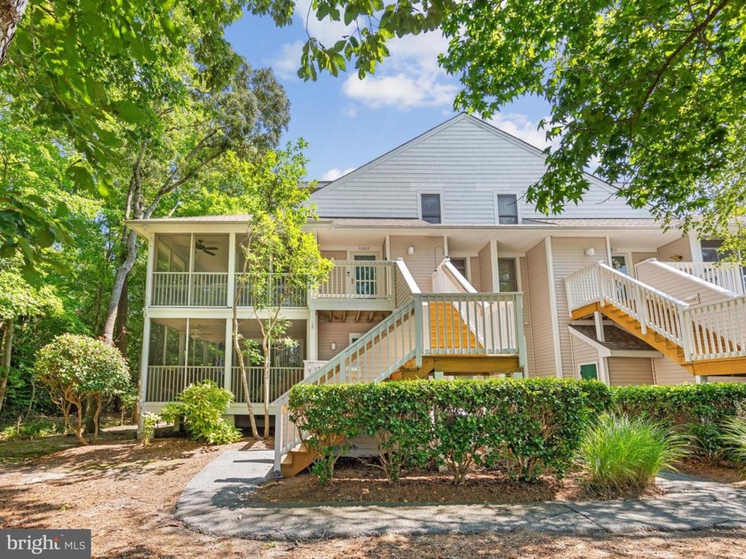 Turnkey, beautifully renovated Upper Vista layout - ready for - Beach Condo for sale in Bethany Beach, Delaware on Beachhouse.com