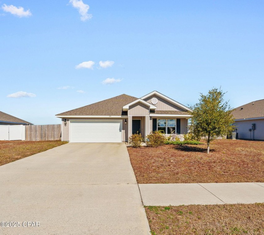 Welcome to this stunning 4-bedroom, 2-bathroom home showcasing - Beach Home for sale in Southport, Florida on Beachhouse.com