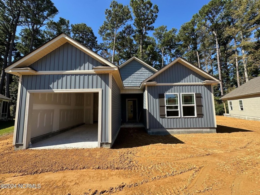 NEW CONSTRUCTION IN THE VILLAGE OF ORIENTAL!  

    Walk or - Beach Home for sale in Oriental, North Carolina on Beachhouse.com