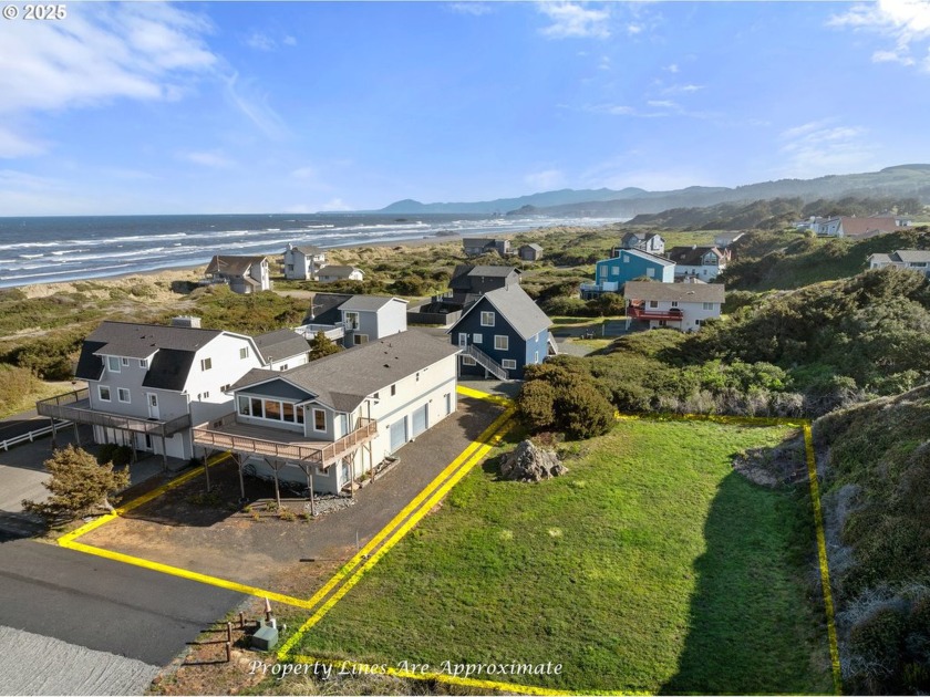 Custom Coastal Home with Ocean Views, Deeded Beach Access  Extra - Beach Home for sale in Gold Beach, Oregon on Beachhouse.com