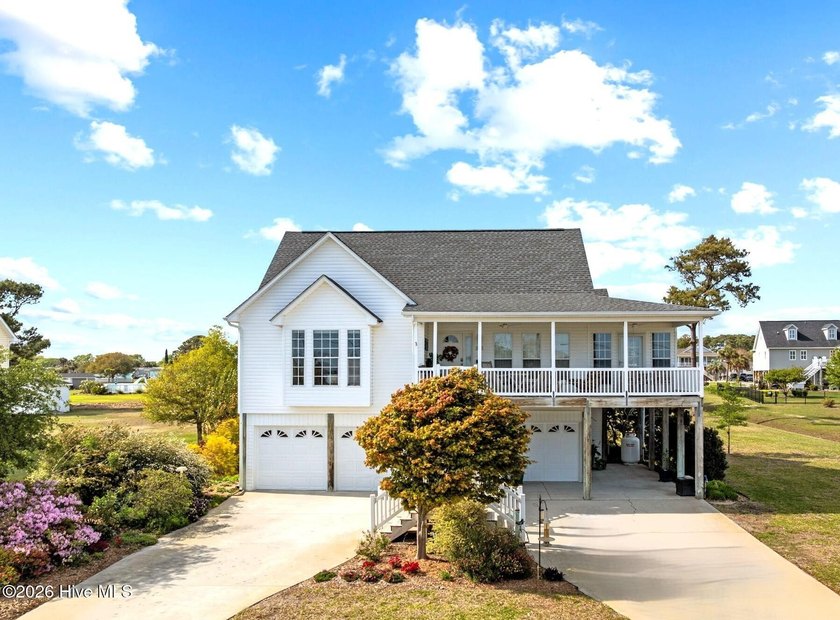 Discover this stunning coastal home that offers abundant - Beach Home for sale in Newport, North Carolina on Beachhouse.com