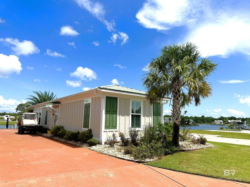 This charming one-bedroom coach home at Lake Osprey RV Resort is - Beach Home for sale in Elberta, Alabama on Beachhouse.com