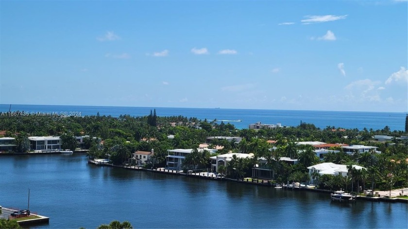 One of the best lines in the building with amazing views of the - Beach Condo for sale in Aventura, Florida on Beachhouse.com