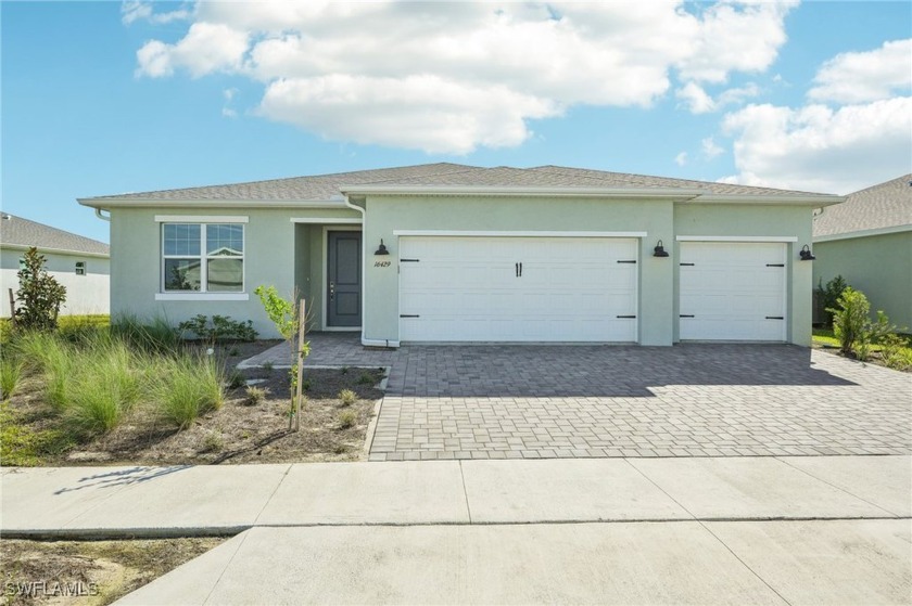 Move in ready! Photos are of builder model home. Welcome to the - Beach Home for sale in Punta Gorda, Florida on Beachhouse.com