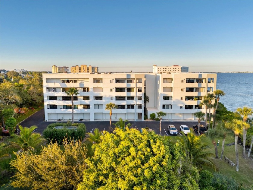 One or more photo(s) has been virtually staged. Gorgeous 3-bed - Beach Condo for sale in Palm Bay, Florida on Beachhouse.com