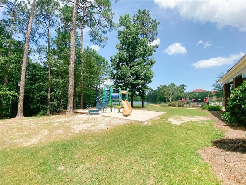 Large, wooded lot with over 100 feet of waterfront on the lake - Beach Lot for sale in Daphne, Alabama on Beachhouse.com